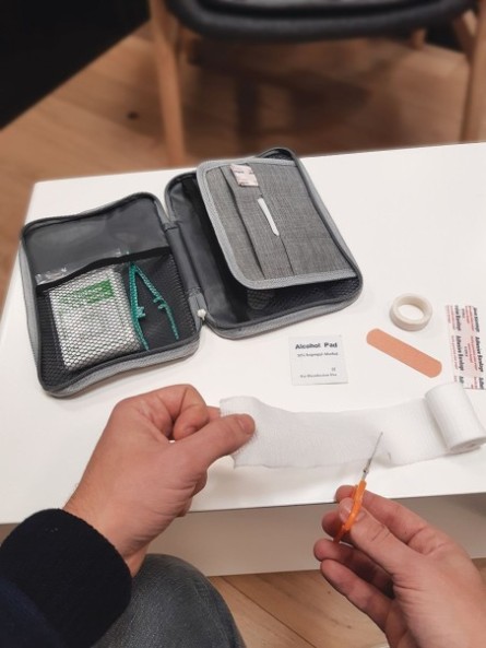 Trousse de secours grand...