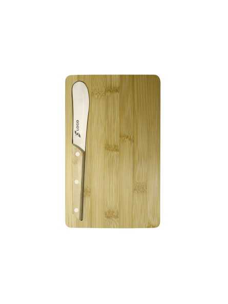 Planche avec couteau...