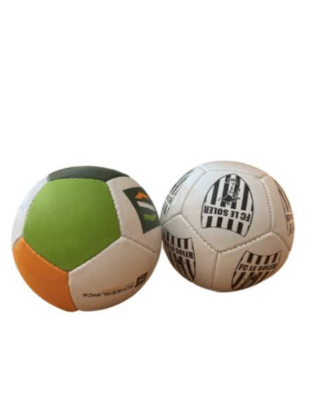 Mini-ballon de foot...