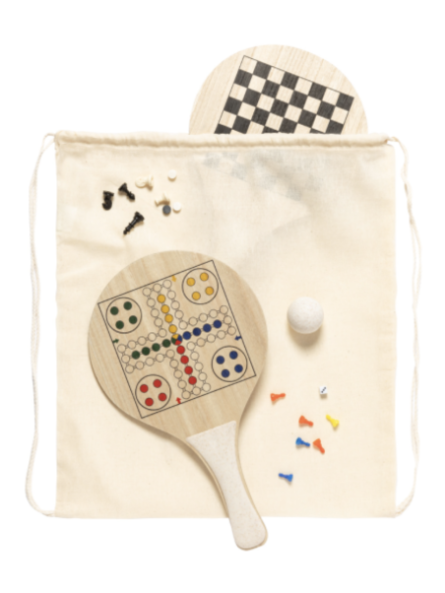 Jeu de tennis de plage...