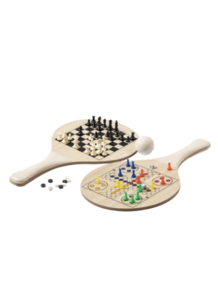 Jeu de tennis de plage...